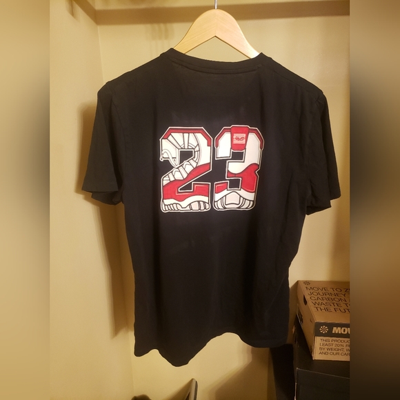 Mens Meta&Omega Tee - Picture 4 of 5